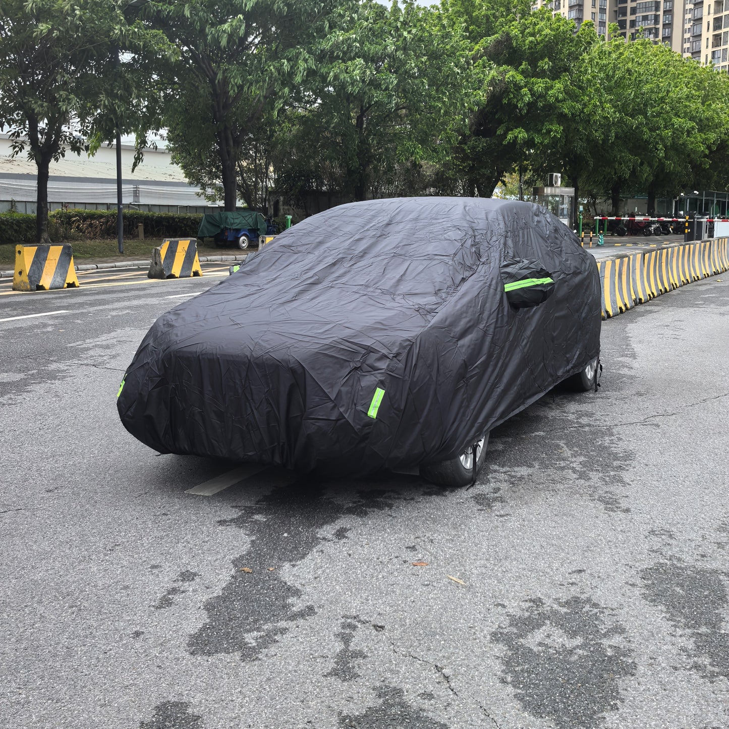 Premium Black Car Cover with Reflective Strips - UV Protection, Dust & Scratch Resistant for Sedans, Hatchbacks, SUVs - Multiple Sizes Available